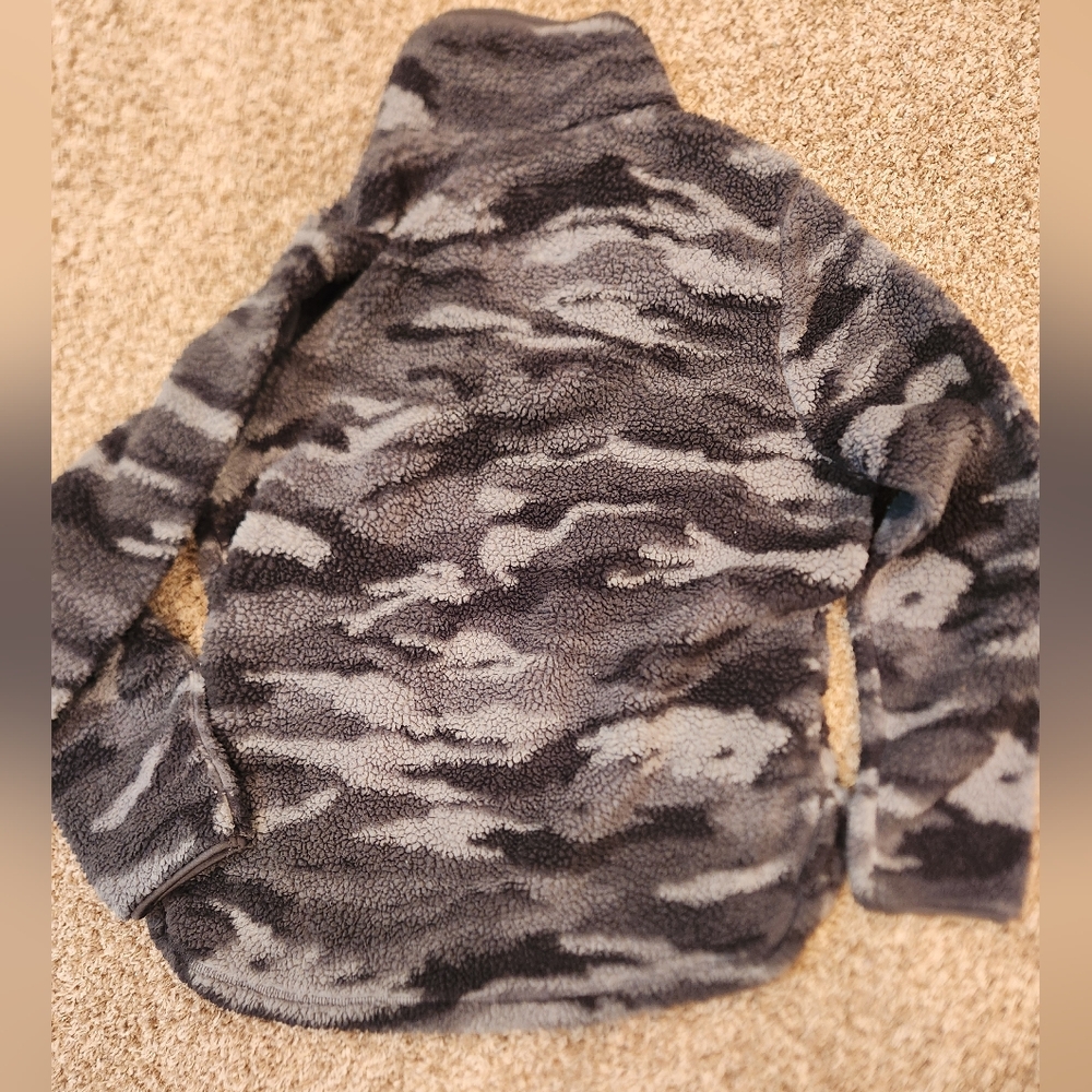 Sherpa - Picture 2 of 3